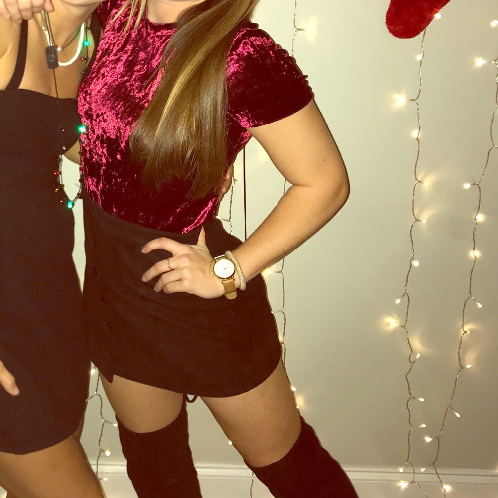 Red velvet crop top
